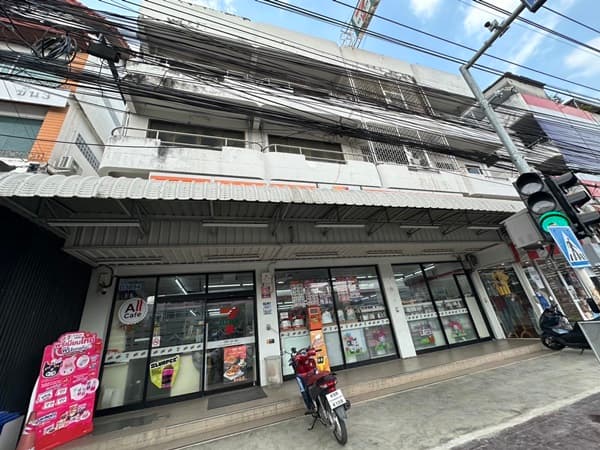 ขายอาคารพาณิชย์ 3.5 ชั้น ทำเลทองแบริ่ง ตรงข้าม รร.เซนต์โยเซฟ พร้อมผู้เช่า(7-11) ผลตอบแทน มากกว่า 5 เปอร์เซ็น 5