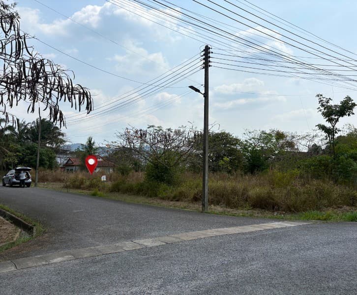 ขายที่ดินจัดสรรโครงการบ้านเนินน้ำ ขนาด 81 ตรว หน้ากว้าง 15 เมตร ลึก 22 เมตร วิวอ่างเก็บน้ำ วิวภูเขา มีความเป็นส่วนตัวสูง 5