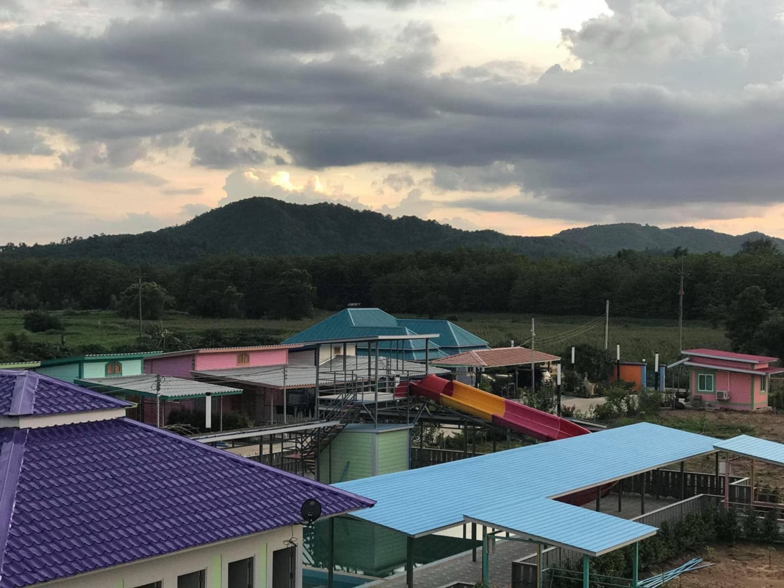 ขายธุรกิจสามารถปรับเป็นบ้านสวนส่วนตัวได้สิบไร่ขายถูกมากๆๆสวนจัดเต็ม เพชรบูรณ์ selling business