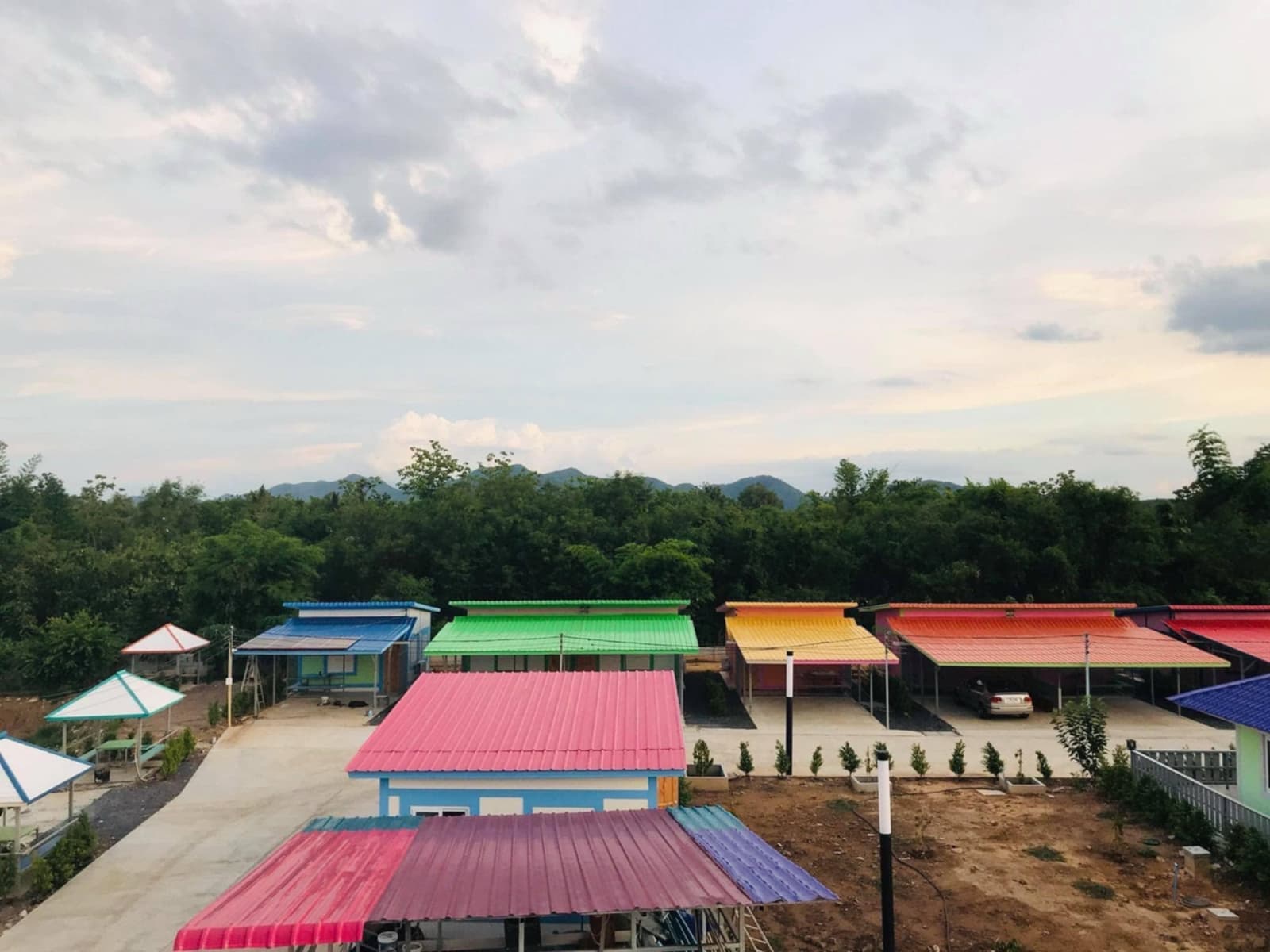 SALE BUSINESS RESORT AND FARM OF FRUITSขายสวนผลไม้และห้องพัก มีรายได้ทันที แปลงใหญ่ 10 ไร่โฉนด วิวภูเขาล้อมรอบ 6