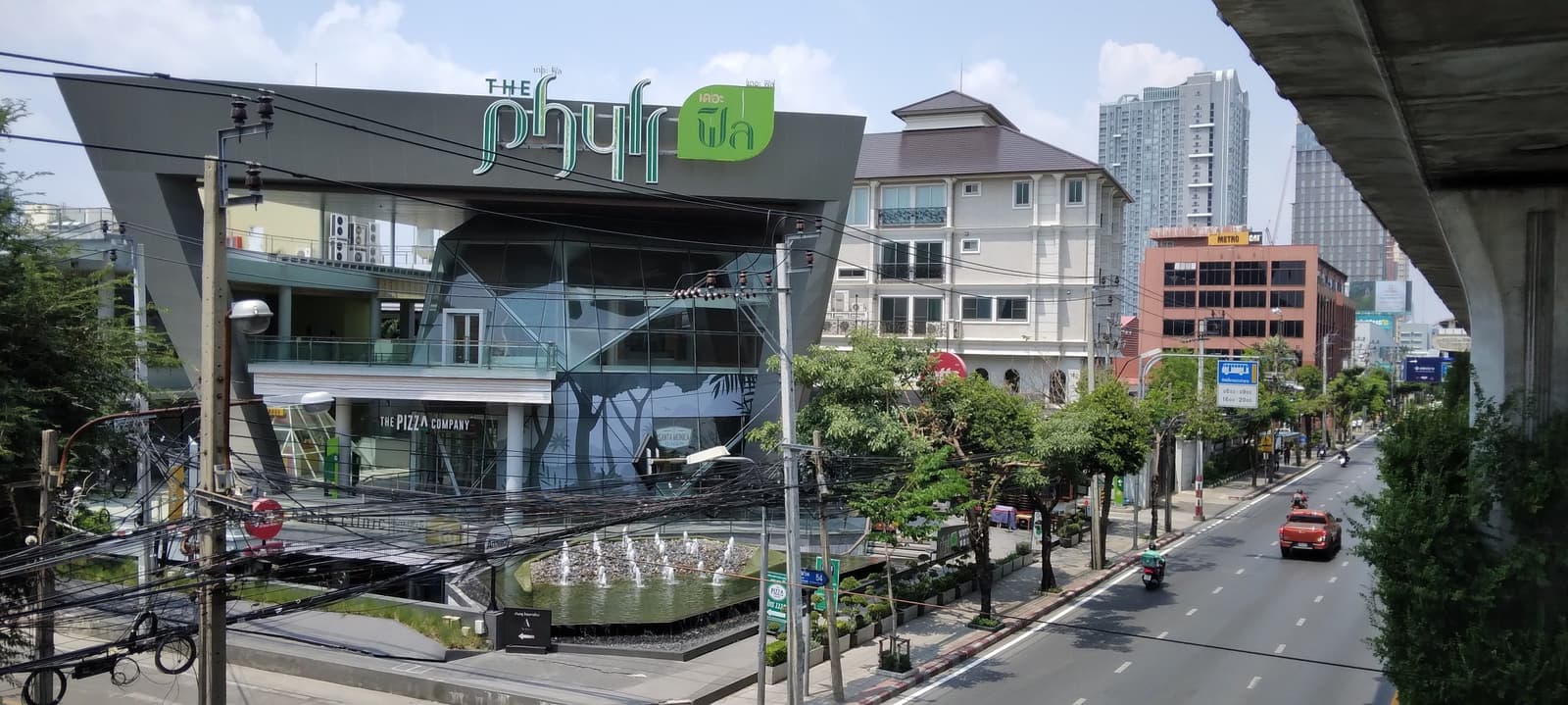 Land and old wooden House on sale need to rebuild BTS On-Nut Sukhumvit50-54