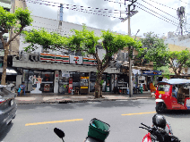 3-storey house with roof terrace, no parking, Soi Saint Louis, BTS Trok Chan, Bangkok 5