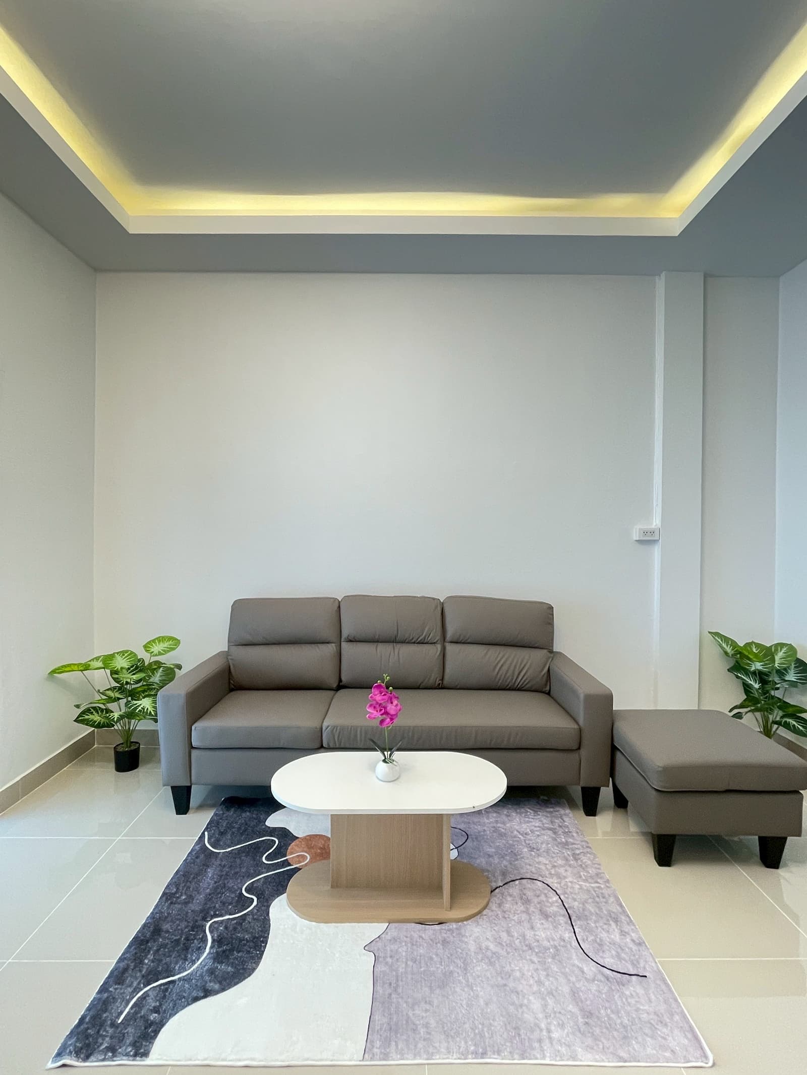 หมู่บ้านราชพฤกษ์วิลล่า รัตนาธิเบศร์ ทาวน์เฮ้าส์ 2 ชั้น ตกแต่งใหม่พร้อมอยู่ ใกล้รถไฟฟ้า ห้างเซ็นทรัลเวสต์เกต ราคาถูกที่ส