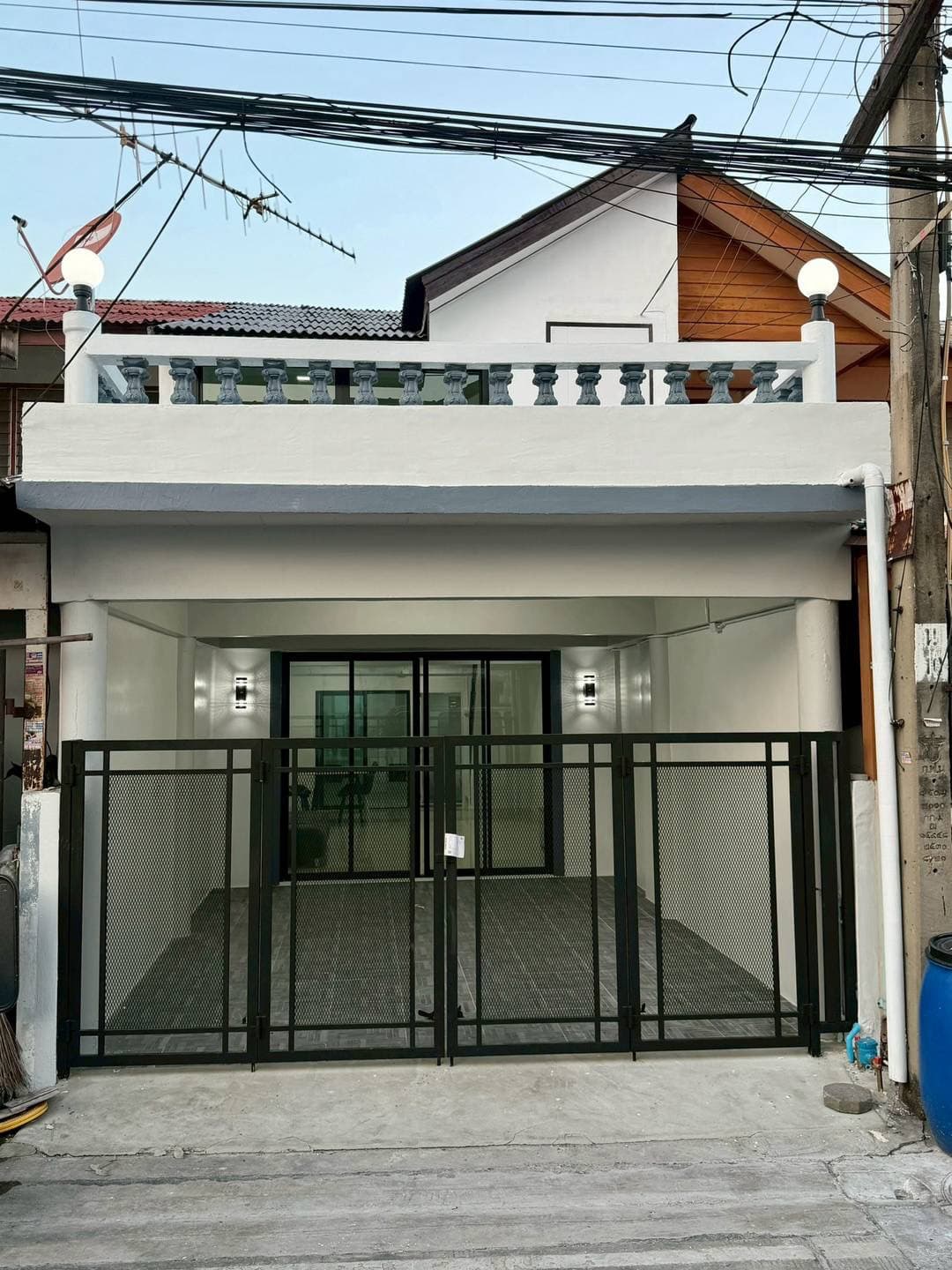 หมู่บ้านทรายทองนิเวศน์ ใกล้ห้าแยกปากเกร็ด ทาวน์เฮาส์ 2 ชั้นตกแต่งใหม่พร้อมอยู่ ทำเลดี ใกล้ห้าแยกปากเกร็ด 4