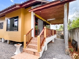 Single house located in a quiet location, Taling Ngam zone, Koh Samui #available for rent, fully furnished.