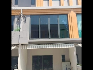BH3018 ให้เช่าปล่อยเช่า ทาวน์โฮม3ชั้น  4 ห้องนอน 4ห้องนำ้ ทาวน์โฮม ไอเจ้นท์ พัฒนาการ EIGEN Pattanakarn พัฒนาการ99